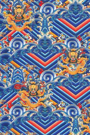 连衣裙印花华亿平台图片