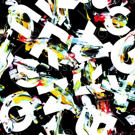 字母印花华亿平台图片