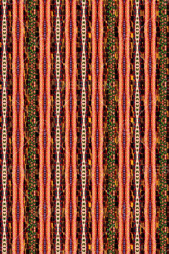 女装印花华亿平台图片