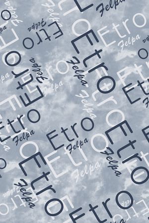 字母印花华亿平台图片