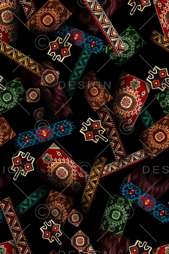 黑底花卉印花华亿平台图片