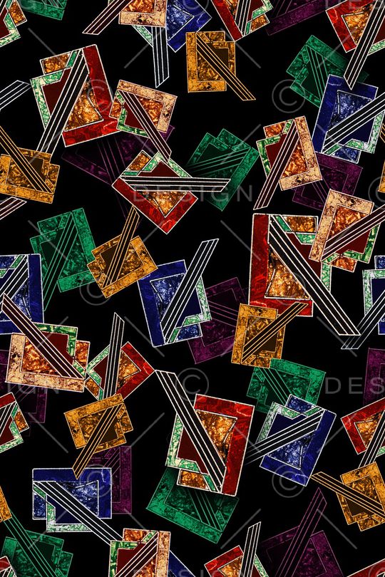 黑底花卉印花华亿平台图片