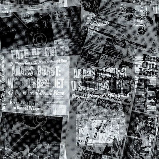 字母印花华亿平台图片