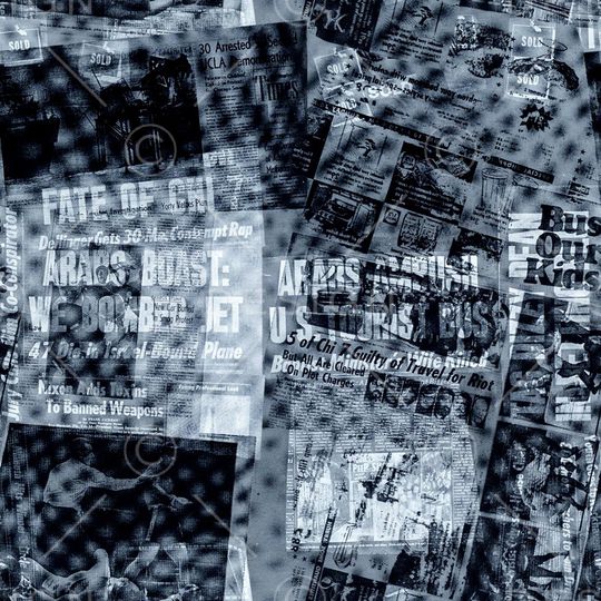 字母印花华亿平台图片