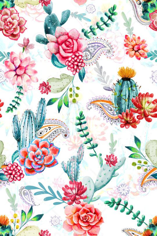 年轻女性印花华亿平台图片