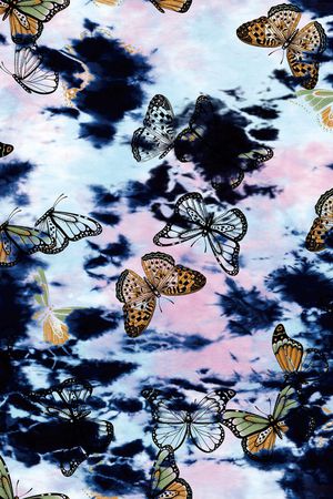 蝴蝶印花华亿平台图片