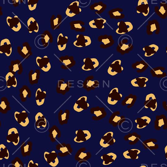 字母印花华亿平台图片