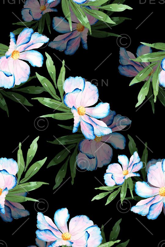 黑底花卉印花华亿平台图片