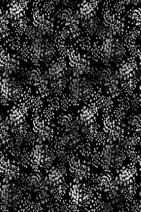 黑底花卉印花华亿平台图片