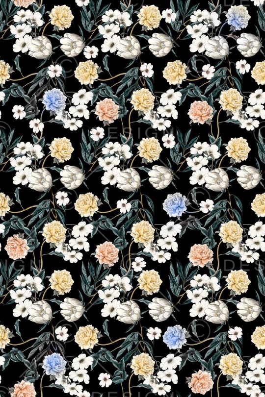 黑底花卉印花华亿平台图片