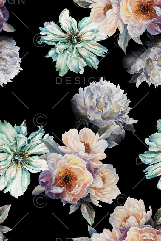 黑底花卉印花华亿平台图片