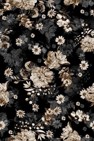 黑底花卉印花华亿平台图片