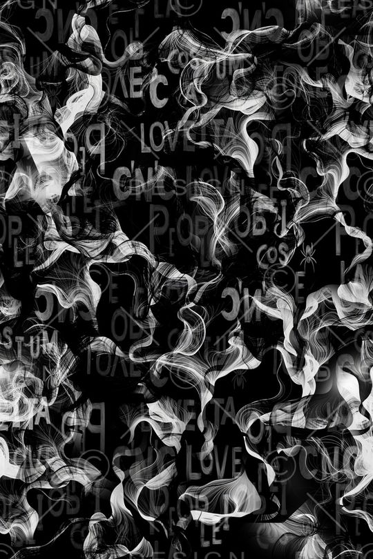 字母印花华亿平台图片