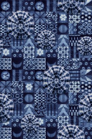 肌理印花华亿平台图片