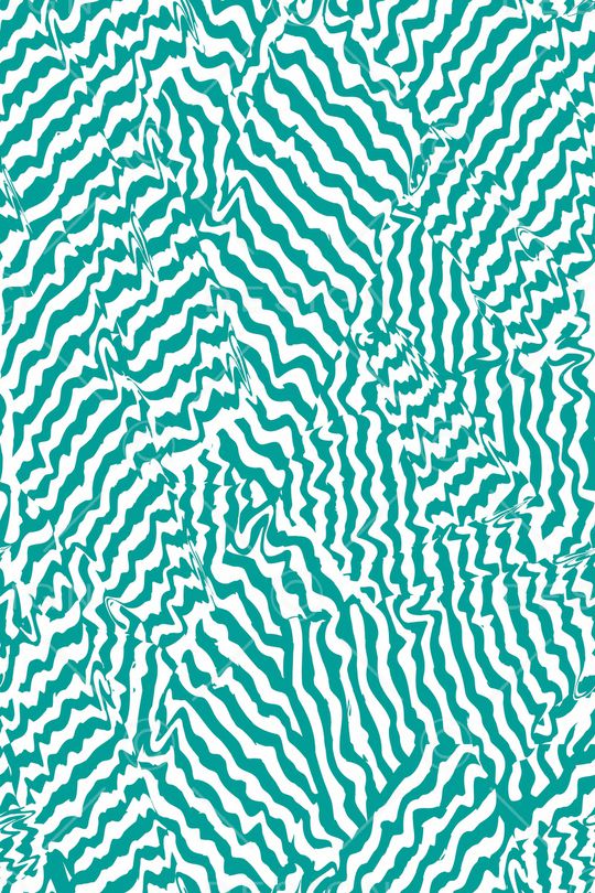 年轻女性印花华亿平台图片