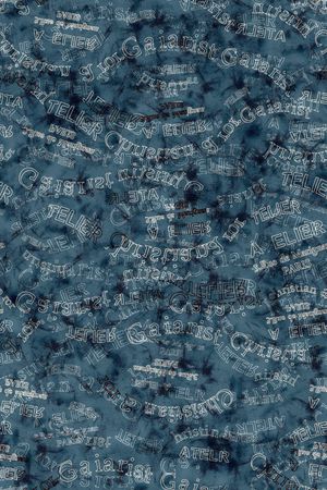 字母印花华亿平台图片