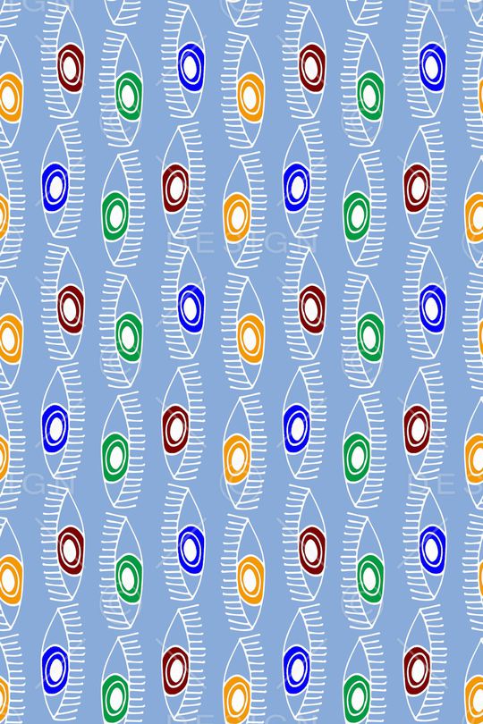 年轻女性印花华亿平台图片