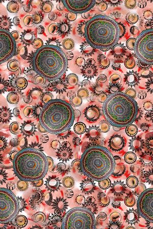 几何印花华亿平台图片