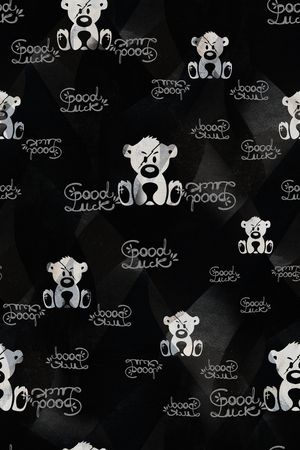 字母印花华亿平台图片