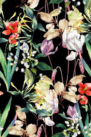 黑底花卉印花华亿平台图片