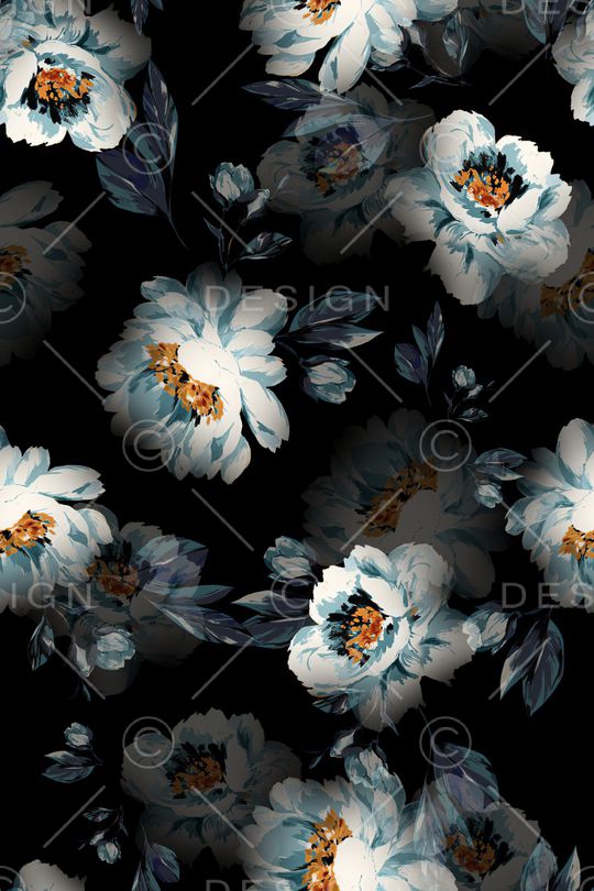 黑底花卉印花华亿平台图片