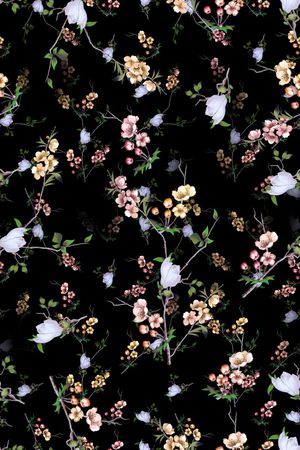 黑底花卉印花华亿平台图片