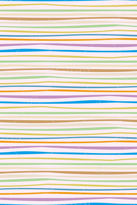 年轻女性印花华亿平台图片