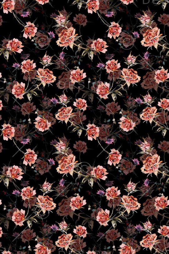 黑底花卉印花华亿平台图片