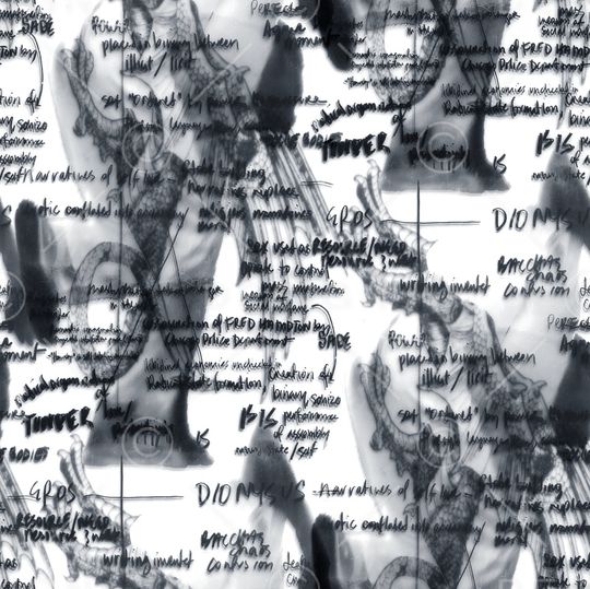 字母印花华亿平台图片