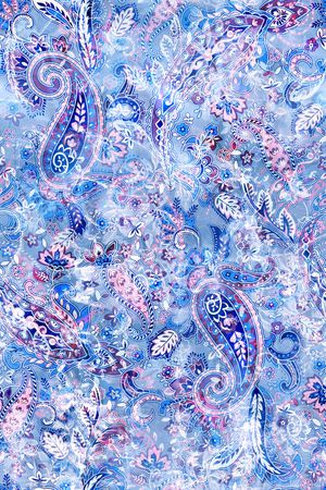 民族花卉印花华亿平台图片