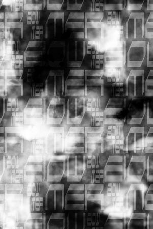 字母印花华亿平台图片