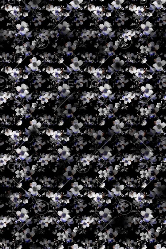 黑底花卉印花华亿平台图片