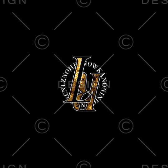 字母印花华亿平台图片