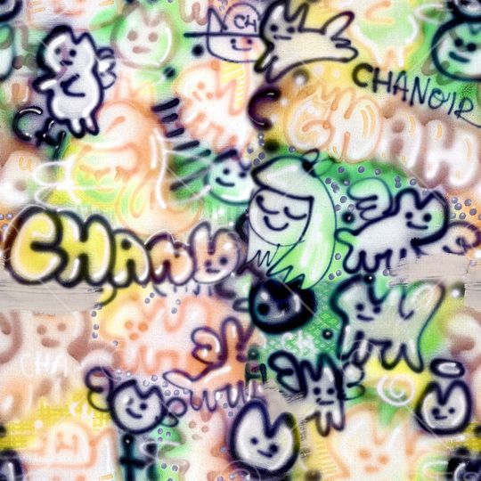 字母印花华亿平台图片