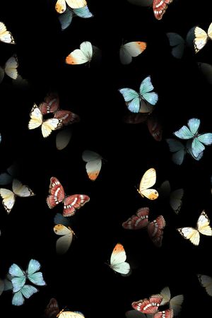 黑底花卉印花华亿平台图片