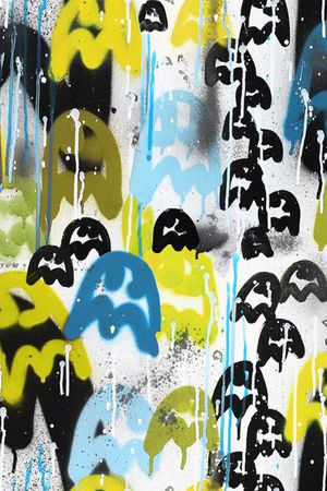 字母印花华亿平台图片