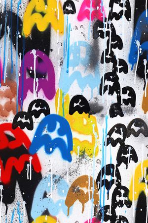 字母印花华亿平台图片