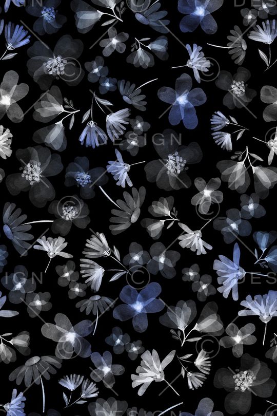 黑底花卉印花华亿平台图片