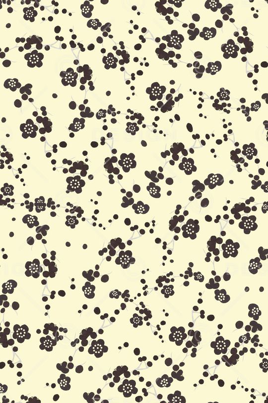 年轻女性印花华亿平台图片