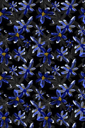 黑底花卉印花华亿平台图片