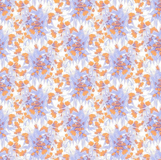 年轻女性印花华亿平台图片