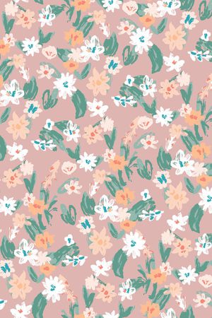 年轻女性印花华亿平台图片