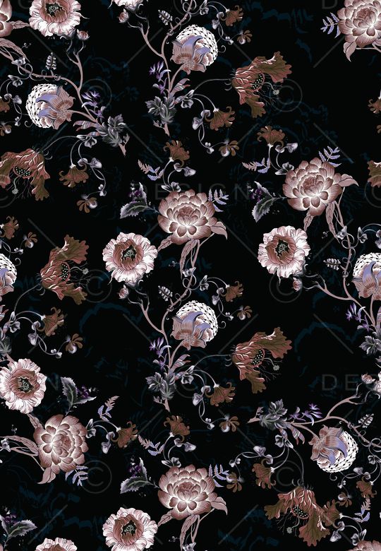 黑底花卉印花华亿平台图片