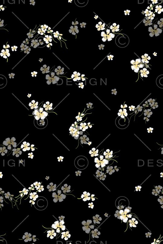 黑底花卉印花华亿平台图片