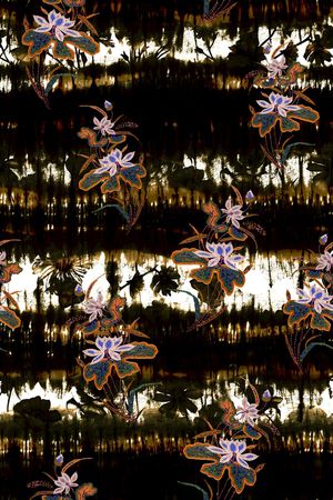 黑底花卉印花华亿平台图片