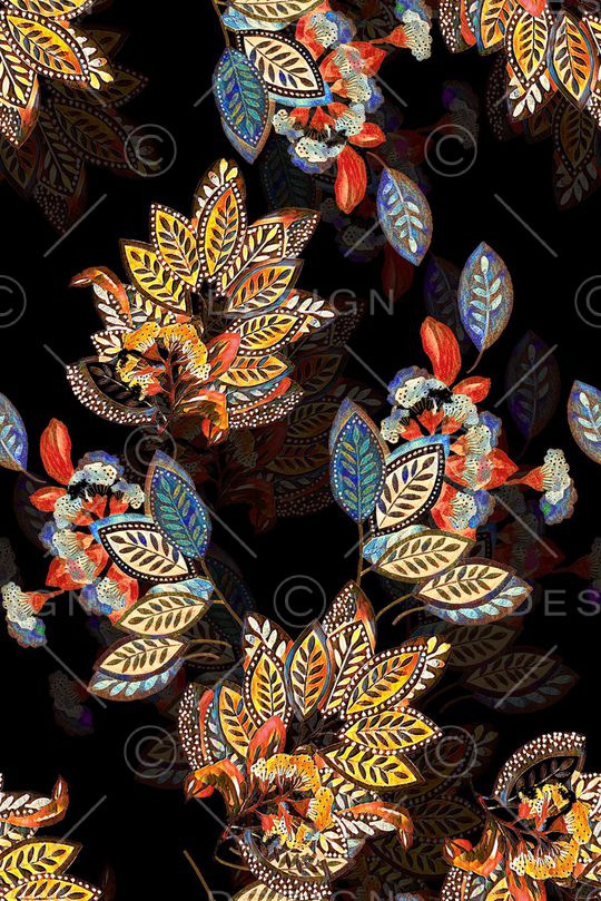 黑底花卉印花华亿平台图片