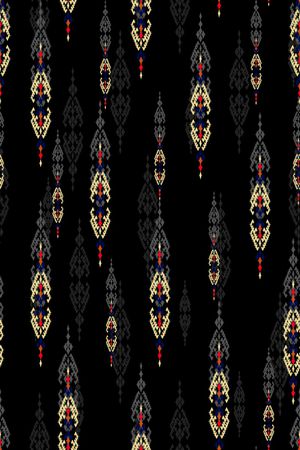 黑底花卉印花华亿平台图片