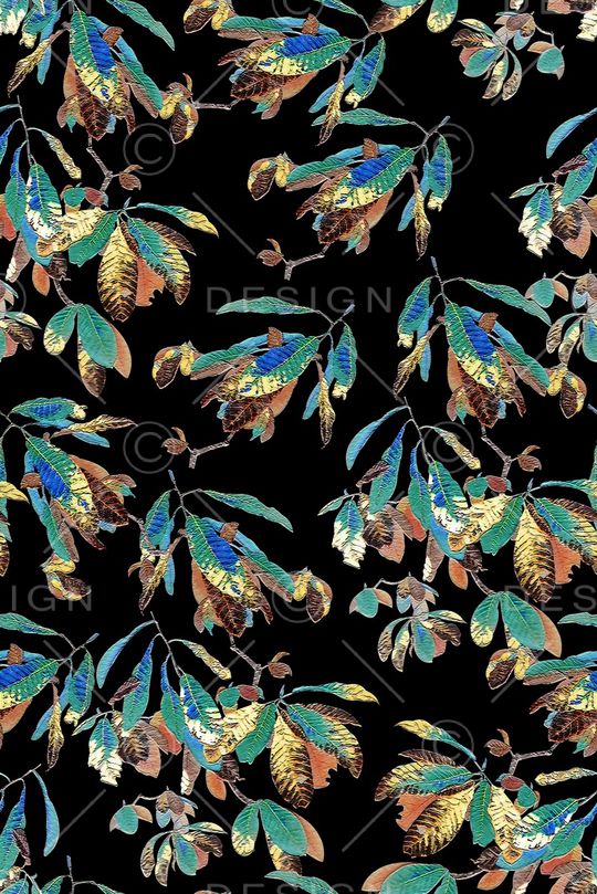 女装印花华亿平台图片