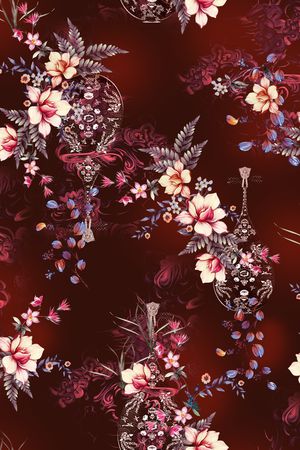 年轻女性印花华亿平台图片