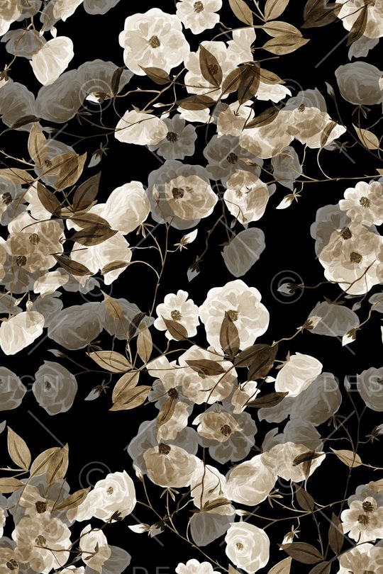 黑底花卉印花华亿平台图片